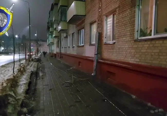 Генпрокуратура возбудила уголовные дела после падения с крыш льда и снега на людей