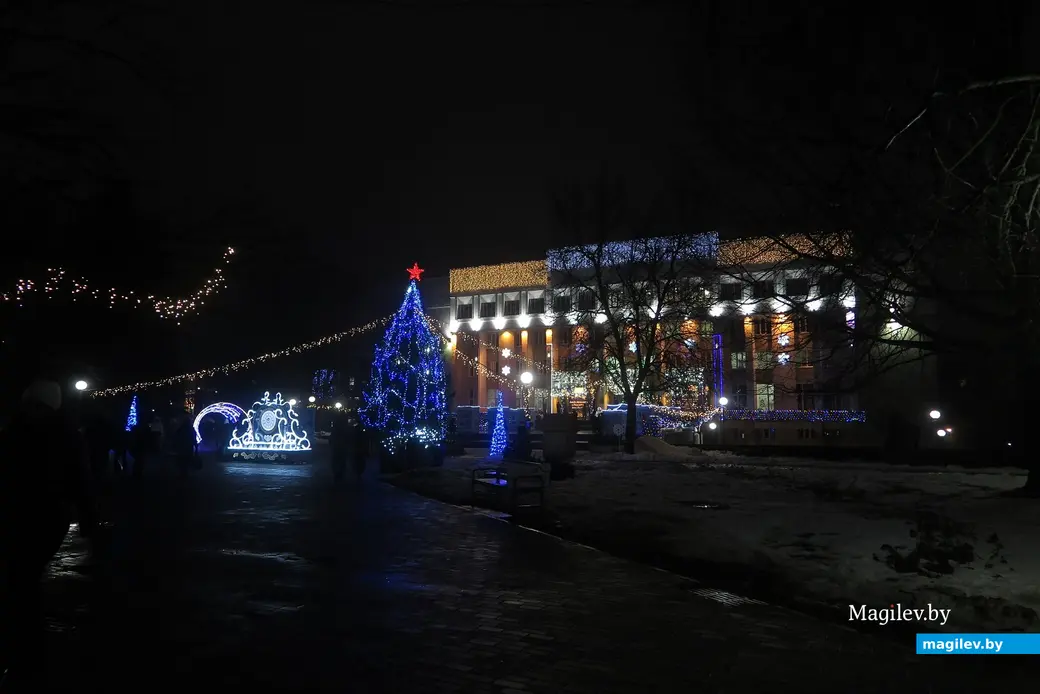 19 декабря 2023 г. Могилев, ул. Крыленко, 12. Вот она, резиденция Деда Мороза!