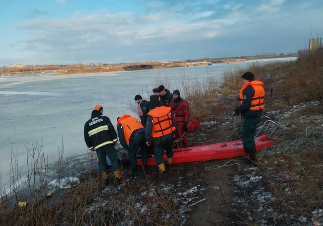 В Могилеве едва не утонул рыбак. Мужчину успели спасти