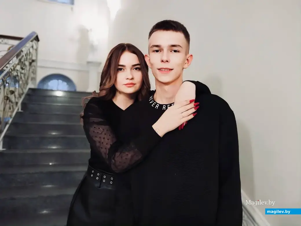 22.12.2023 г. Могилев, ЗАГС. Молодожены Валерия и Никита Гончаровы. Покорила парня добротой, заботой и умением готовить.