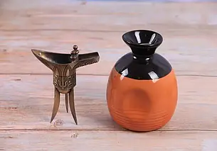 В Китае археологи обнаружили бутылку возрастом более 7 тысяч лет