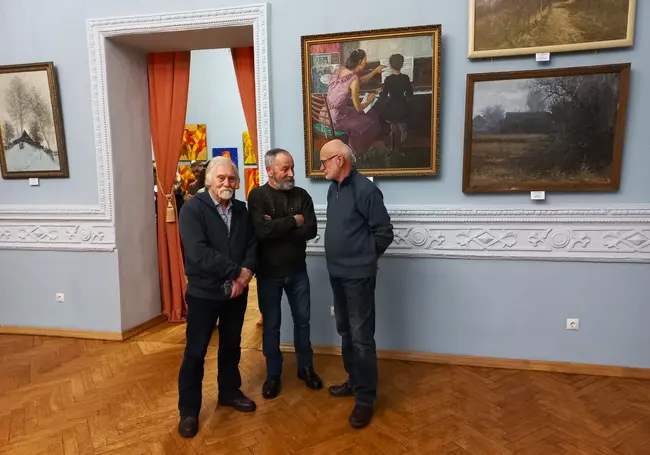 Могилевские художники отметили полувековой юбилей замечательной  выставкой