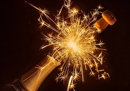 Будьте осторожны: давление в бутылке шампанского больше, чем в автомобильной шине