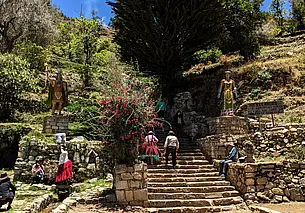 Рынок ведьм в Ла-Пасе, День черепов и Долина Духов. Могилевчанин в Боливии-3