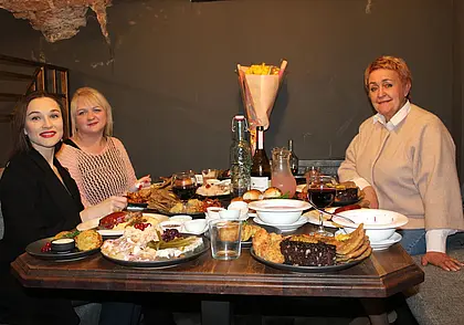 «Гастрофест» в Могилеве: «Передо мной выросла гора еды» во время ужина в ресторане «Мясникъ»