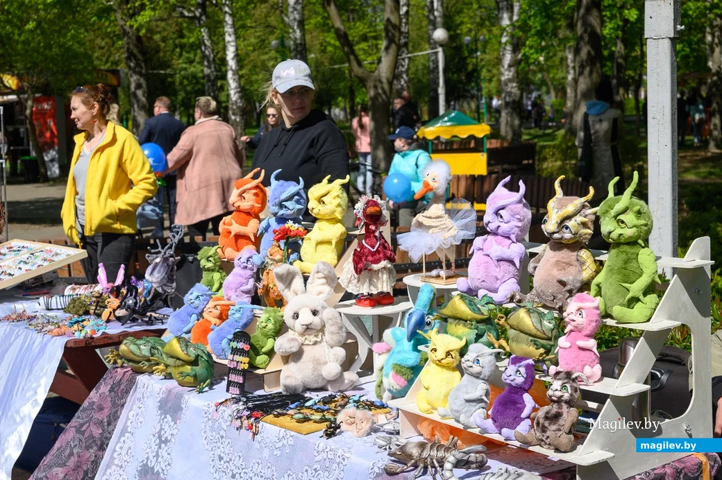 01.05.2023. Городской парк. Церемония награждения Бобруйским городским объединением профсоюзов
