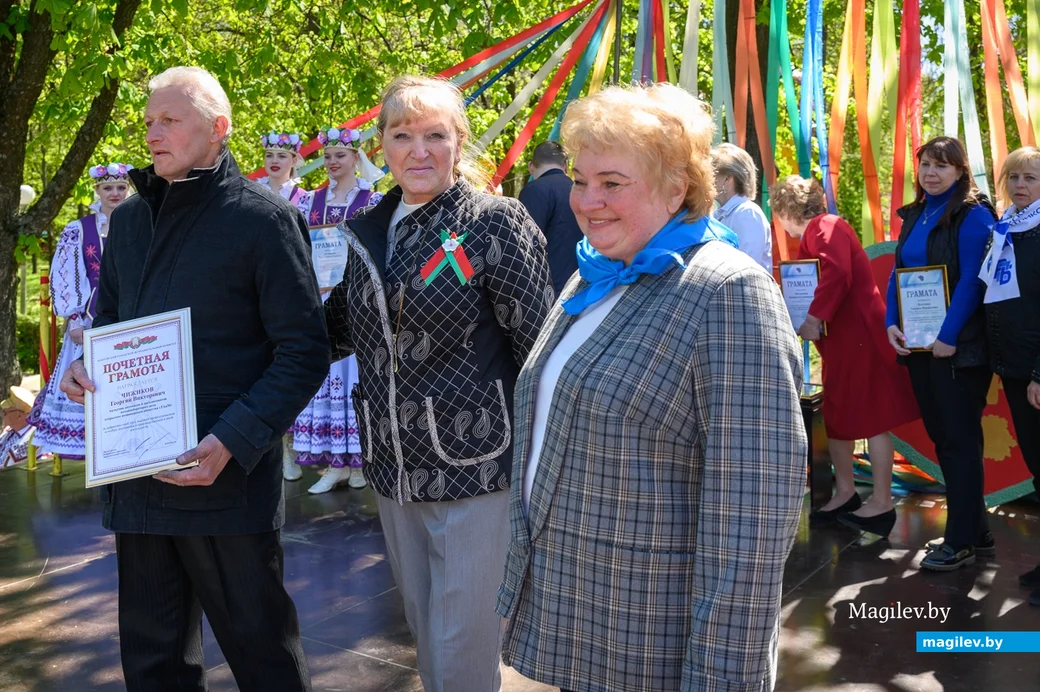 01.05.2023. Городской парк. Церемония награждения Бобруйским городским объединением профсоюзов