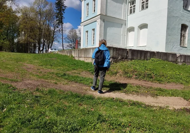 Путешествие одного дня. Как я обнималась с дубом, выбирала самовар и не смогла пообедать