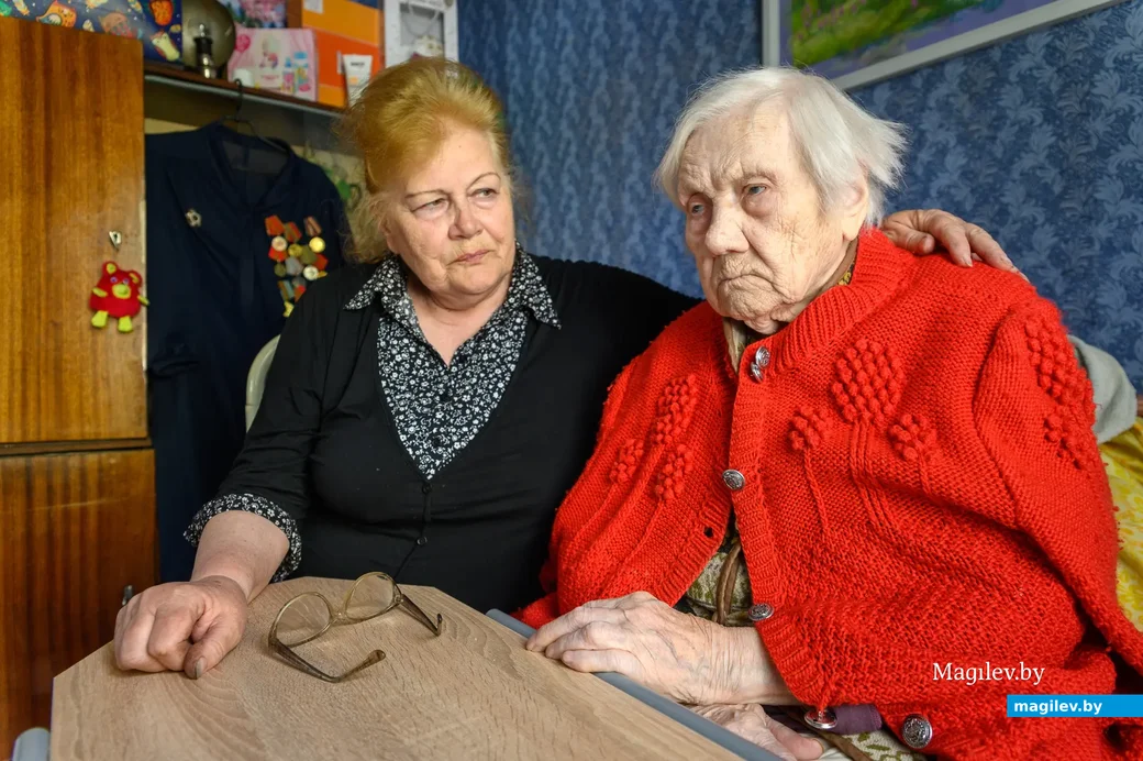 04.05.2023. Улица Кирова. Ветеран Великой Отечественной войны Екатерина Дмитриевна Богдан с