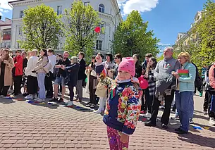 «Вальс Победы» и бесплатная каша: как могилевчане празднуют 9 мая. Наш фоторепортаж