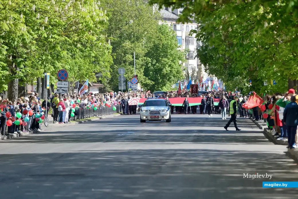 9 мая 2023 года. Бобруйск празднует День Победы. Шествие.