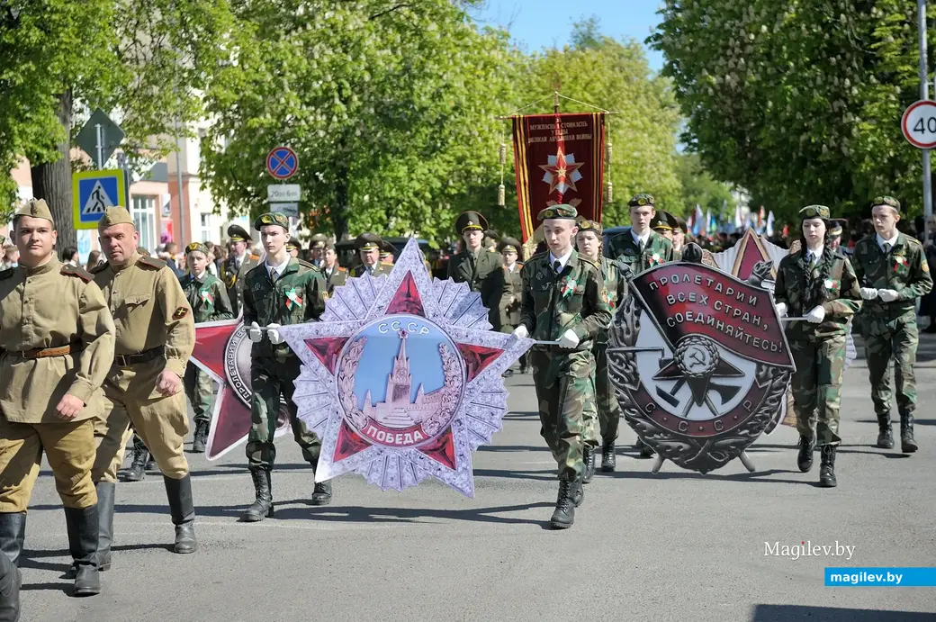 9 мая 2023 года. Бобруйск празднует День Победы. Шествие.
