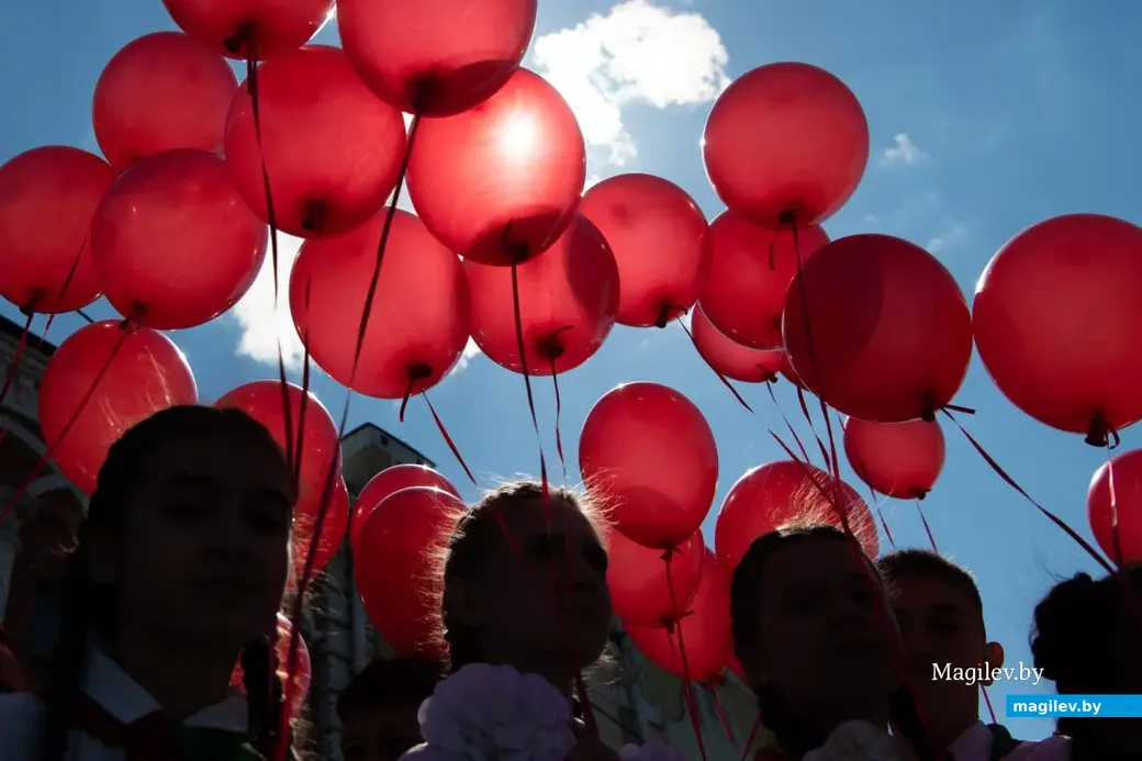 Бобруйск, площадь Победы, 9 мая 2023 года. Особенный праздник. Фото Татьяны Удодовой.