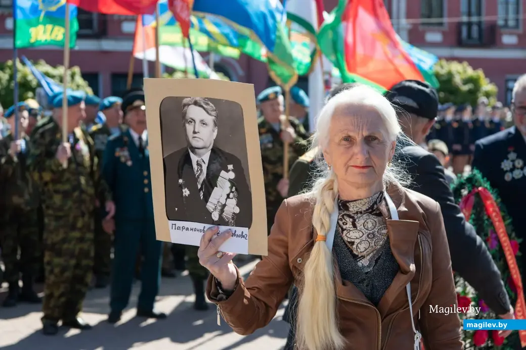 Бобруйск, площадь Победы, 9 мая 2023 года. Особенный праздник. Фото Татьяны Удодовой.