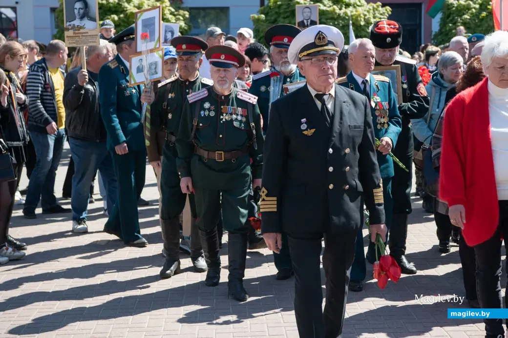Бобруйск, площадь Победы, 9 мая 2023 года. Особенный праздник. Фото Татьяны Удодовой.
