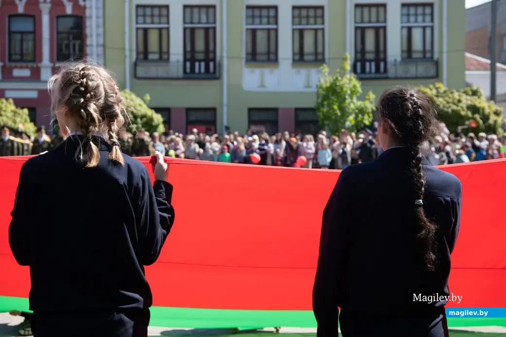 Бобруйск, площадь Победы, 9 мая 2023 года. Особенный праздник. Фото Татьяны Удодовой.