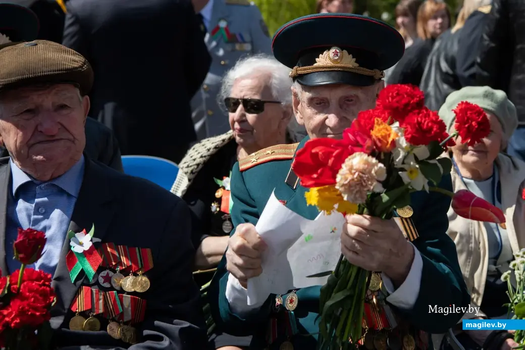 Бобруйск, площадь Победы, 9 мая 2023 года. Особенный праздник. Фото Татьяны Удодовой.