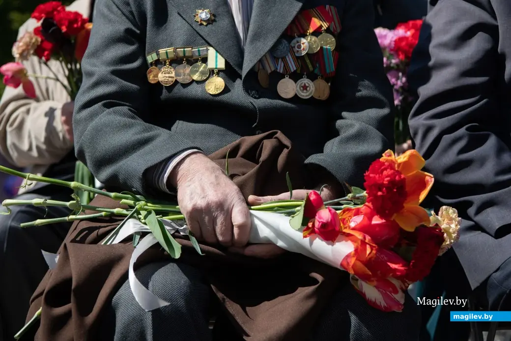 Бобруйск, площадь Победы, 9 мая 2023 года. Особенный праздник. Фото Татьяны Удодовой.