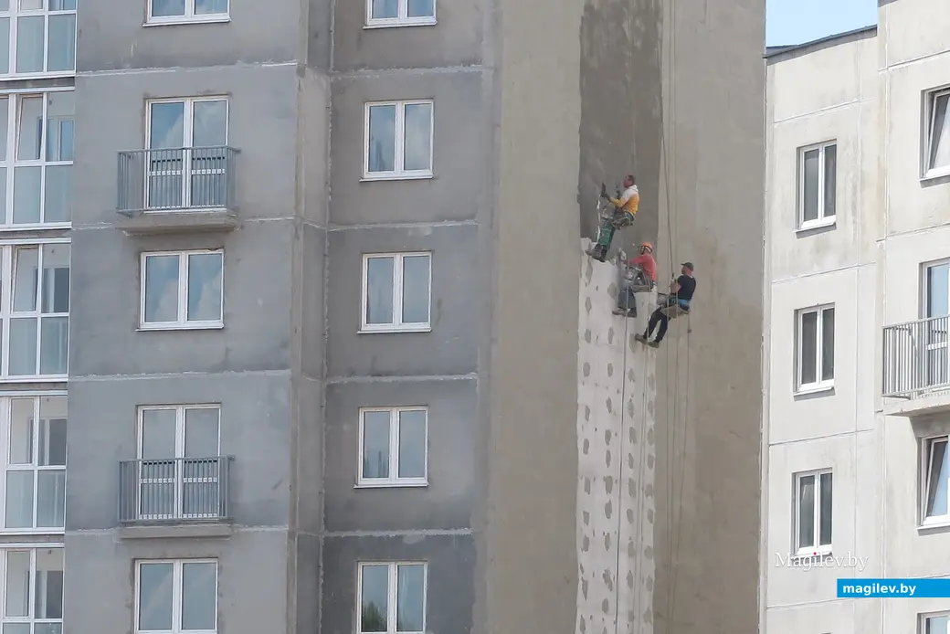 Май 2023 г. Могилев. Новый квартал из электродомов на пересечении Первомайской и Витебского тупика.