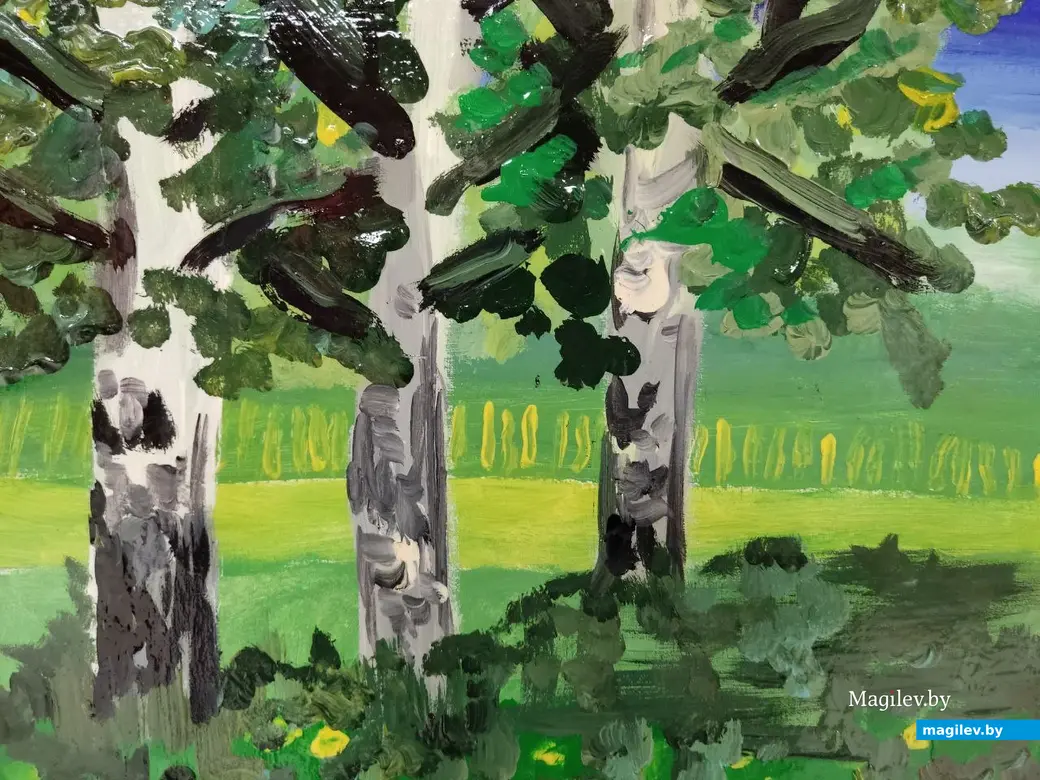 Работы воспитанников глусского творческого объединения «АРТ-Кроха» на выставке в ДК области. Могилев, 20.05.2023 г