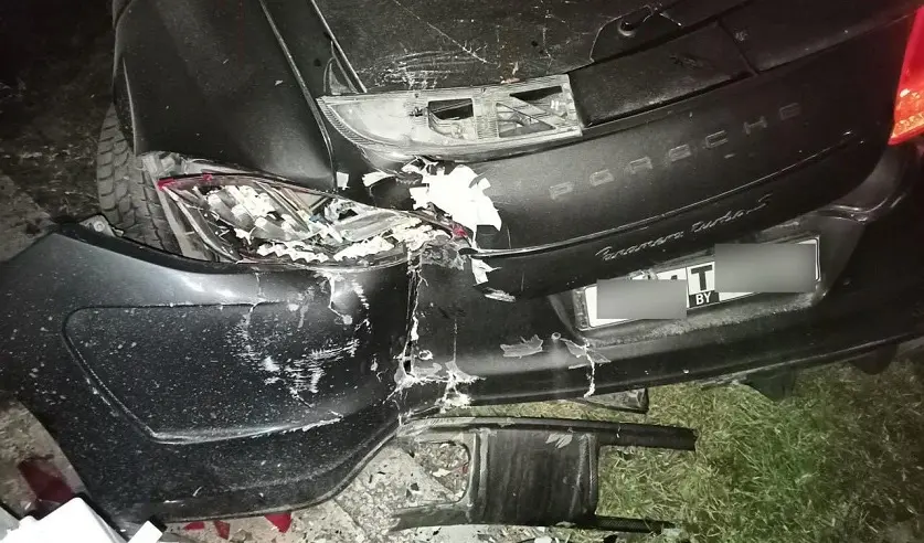 На месте смертельно ДТП на улице Строителей. Могилев, 20.03.2023 г. Фото: УГКСЭ по Могилевской области