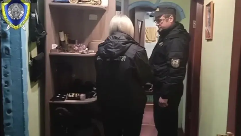 Апрель 2023 г. Скриншот из видео Следственного комитета. Квартира, где живет семья (точнее бывшая семья) девочки.