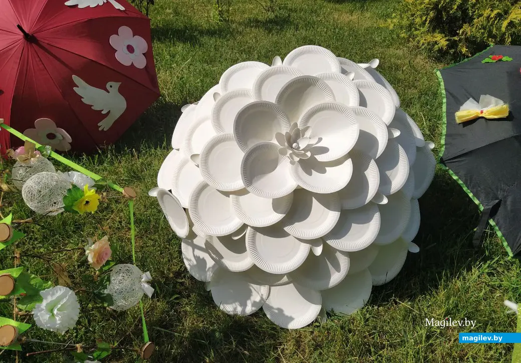 Праздник детства в сквере 40-летия Победы. Могилев. 1 июня 2023 года.