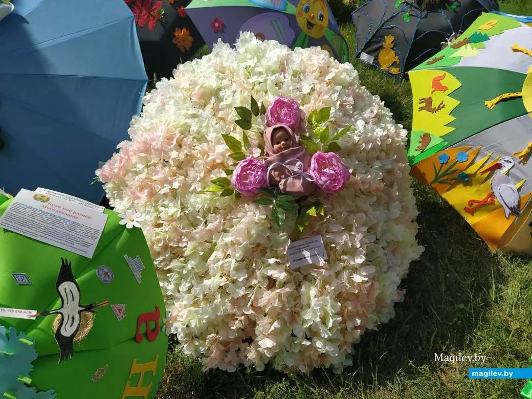 Праздник детства в сквере 40-летия Победы. Могилев. 1 июня 2023 года.