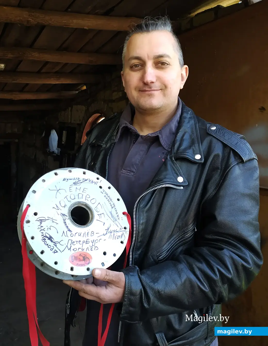 Мотолюбитель Евгений Осадчий.