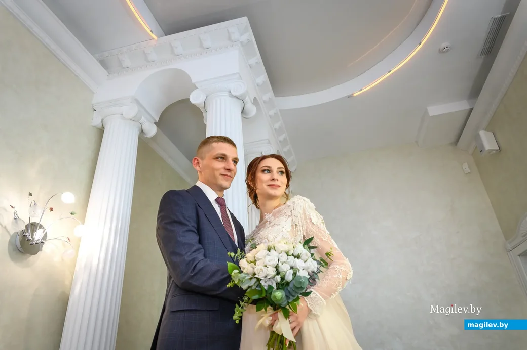 02.06.2023. Отдел загс Бобруйского горисполкома. Свадебная пара. Лиана и Олег