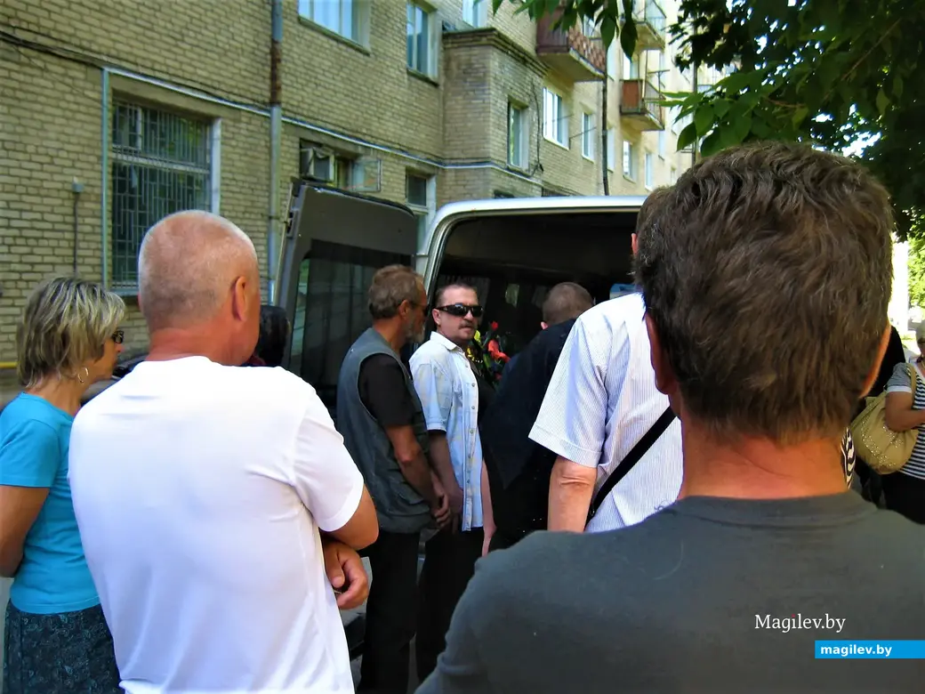 В последний путь. Могилев, 2013 г.