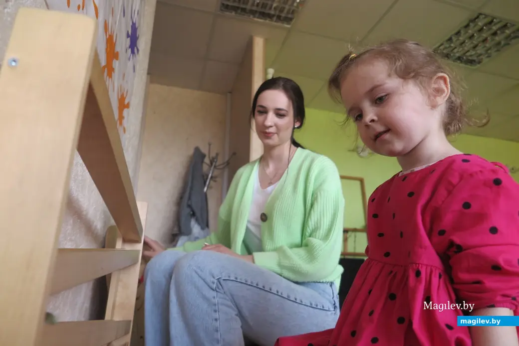Июнь 2023 г. Могилев. Занятие в детском центре развития «Речи-клаб».