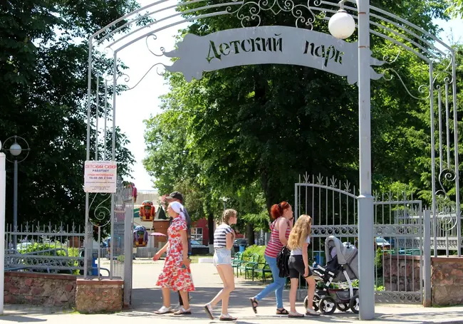 «Пусть тогда пишут: работают только кассы самообслуживания, и я заходить в такой магазин не буду…». Жизнь глазами могилевчан