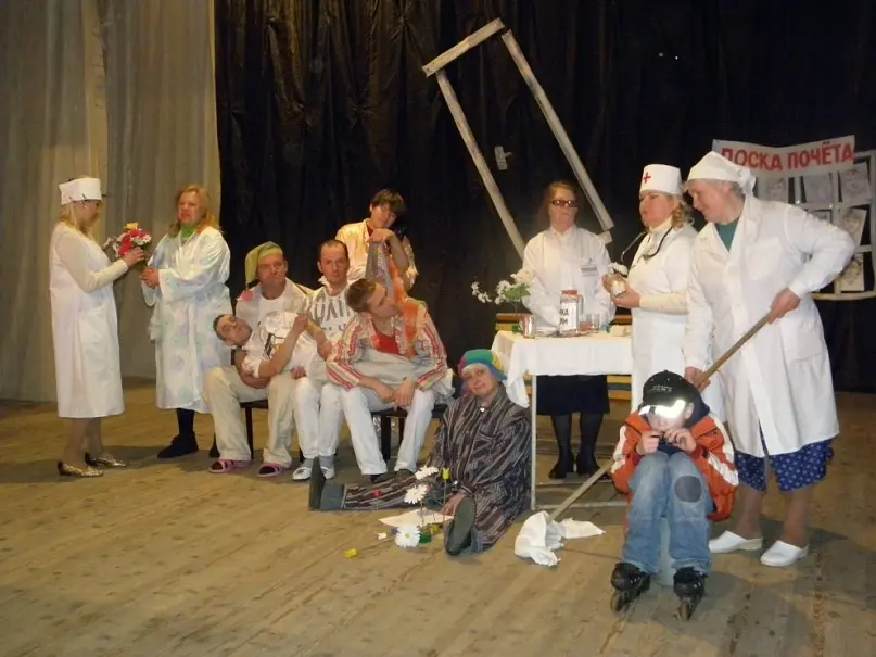 Театр глухих «Шестое чувство» (Могилев). Спектакль «Жизнь прекрасна».