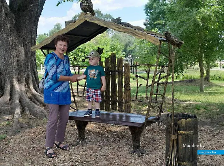 Парк культуры и отдыха Подниколье Могилева. Автор арт-объекта – Могилевский мусороперерабатывающий завод.