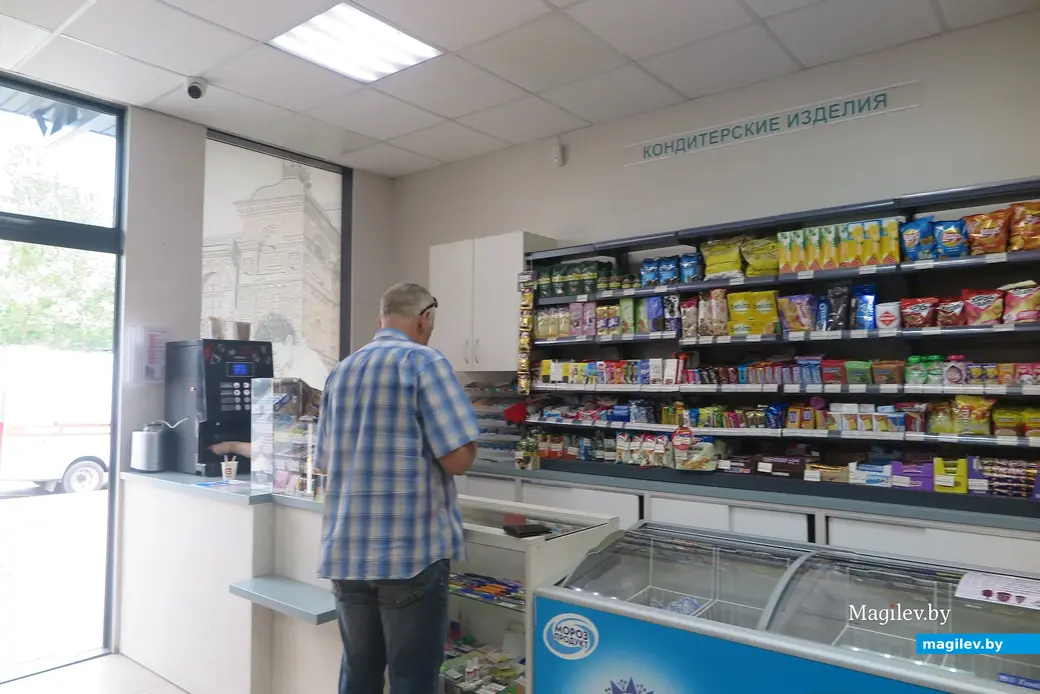 Июнь 2023 г. Могилев, пр.Мира. Вместо обанкротившейся ОАО «Могилевсоюзпечать» в город пришла национальная сеть распространения прессы «Белсоюзпечать».