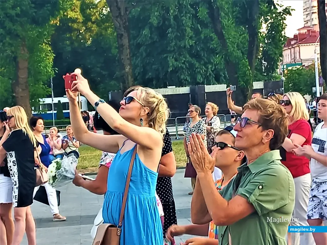 Выступление «Хора Турецкого» на площади Единства. Могилев, 21.06.2023 г.