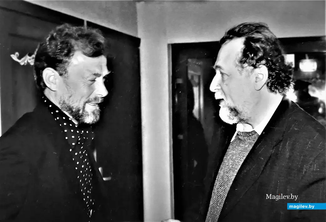 Певец Николай Гнатюк и композитор Владимир Браиловский. Могилев, 1990-е годы.
