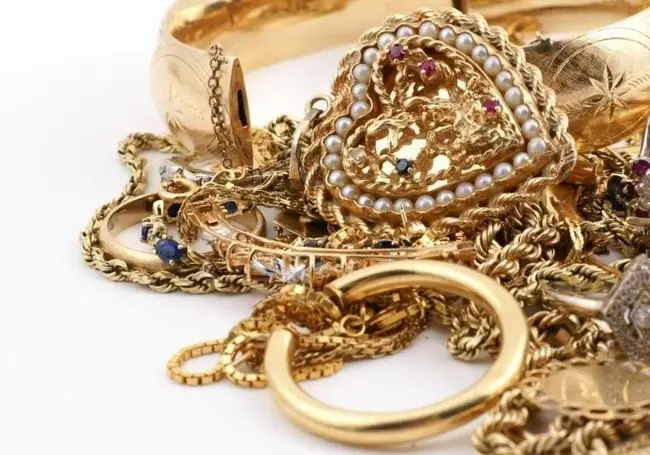 Могилевчанку обокрал мужчина после первого знакомства