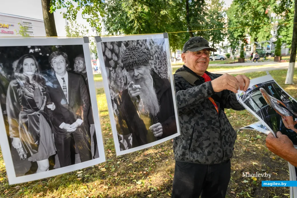 29.06.2023. Сквер трудовой славы. Фотосушка (любительская фотовыставка) на открытом воздухе