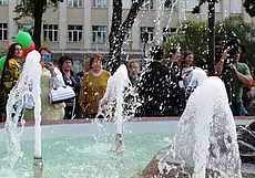 Открытие фонтанов, «Маевка в Театральном» и ретро-вечеринка: программа праздничных мероприятий Могилева, посвященных 1 Мая