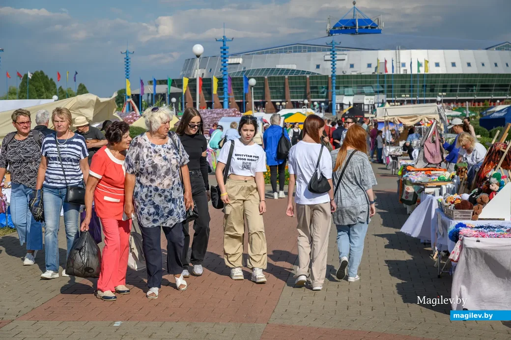 30.06.2023. «Бобруйск-Арена». Торговые ряды и праздничный концерт «Тебе, наш город, посвящаем!»