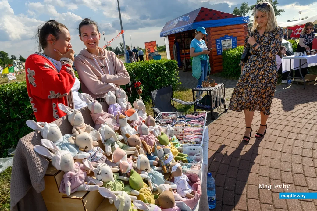 30.06.2023. «Бобруйск-Арена». Торговые ряды и праздничный концерт «Тебе, наш город, посвящаем!»