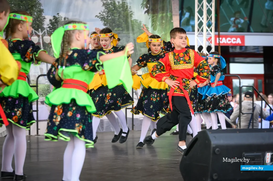 30.06.2023. «Бобруйск-Арена». Торговые ряды и праздничный концерт «Тебе, наш город, посвящаем!»