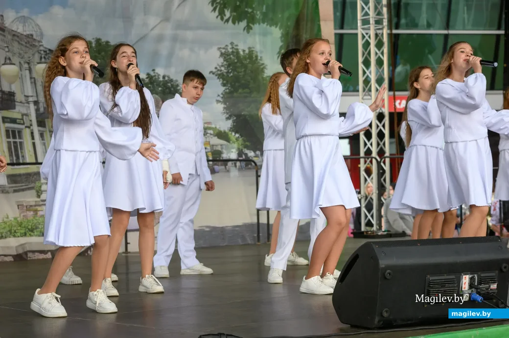 30.06.2023. «Бобруйск-Арена». Торговые ряды и праздничный концерт «Тебе, наш город, посвящаем!»