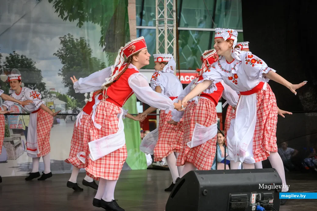 30.06.2023. «Бобруйск-Арена». Торговые ряды и праздничный концерт «Тебе, наш город, посвящаем!»