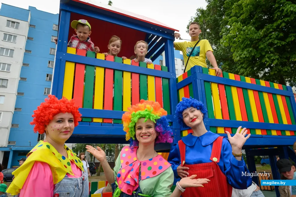 01.07.2023. Урицкого, 137. Открытие спортивно-игровой площадки во дворе жилого дома