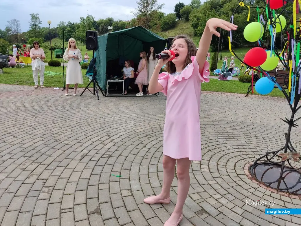 Праздник в рамках Дня города в парке в Подниколье. Могилев, 1.07.2023 г.