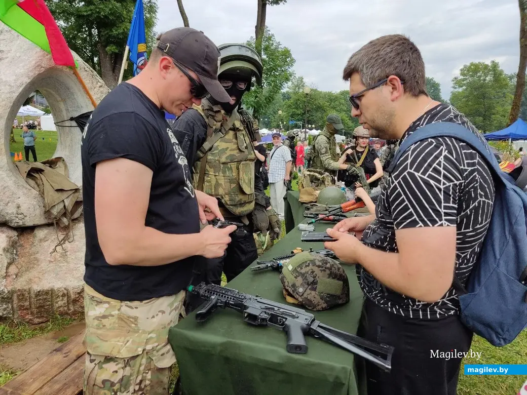 Праздник в рамках Дня города в парке в Подниколье. Могилев, 1.07.2023 г.