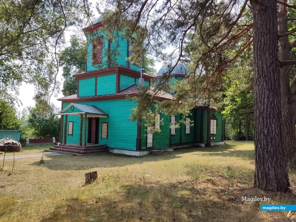 Деревня Городок, Глусский район, Могилевская область. Церковь Святых Космы и Дамиана. Июнь, 2023 г.